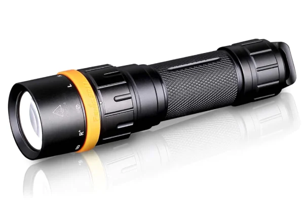 FENIX SD11 DIVING FLASHLIGHT